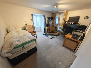 Photo 1- click for photo gallery